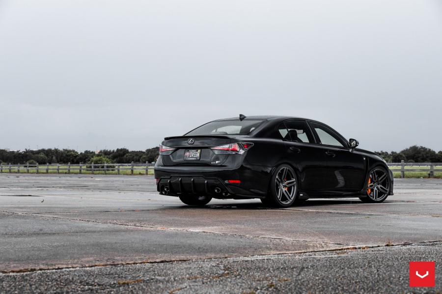  Lexus GS F on Vossen Wheels (HF-1) 2019 года  (фото 11 из 24)